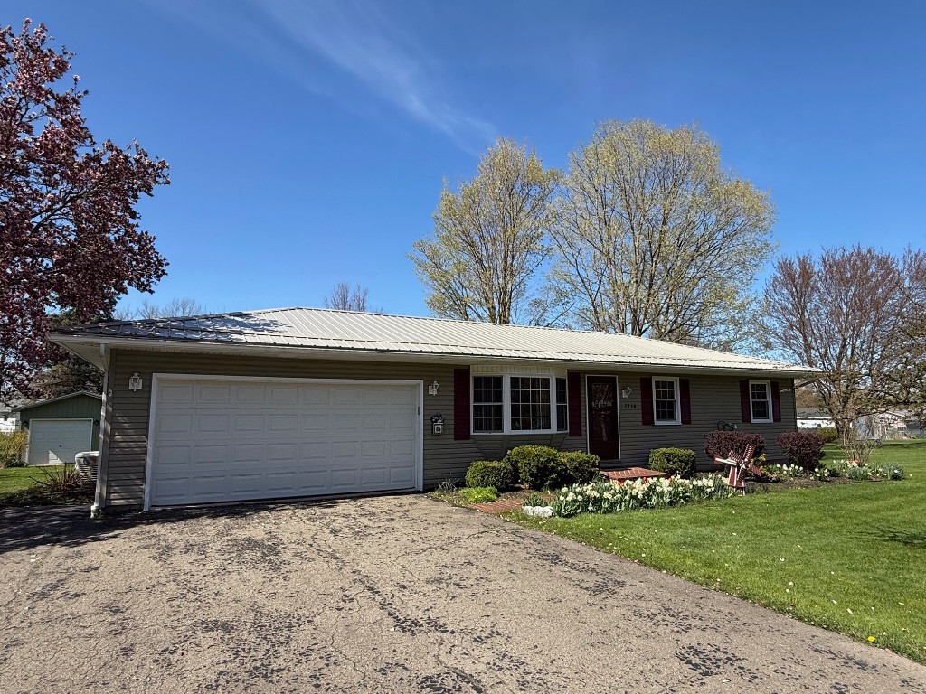 7718 Fairfield Drive, Fairview, Pennsylvania image 1