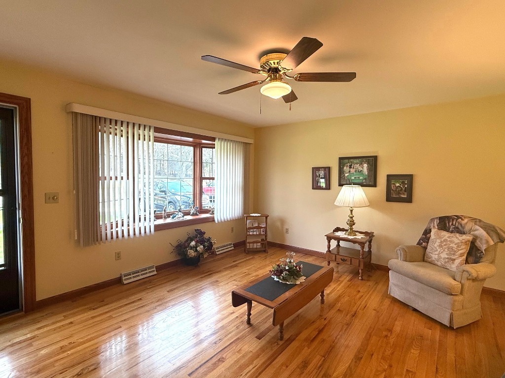 7718 Fairfield Drive, Fairview, Pennsylvania image 3