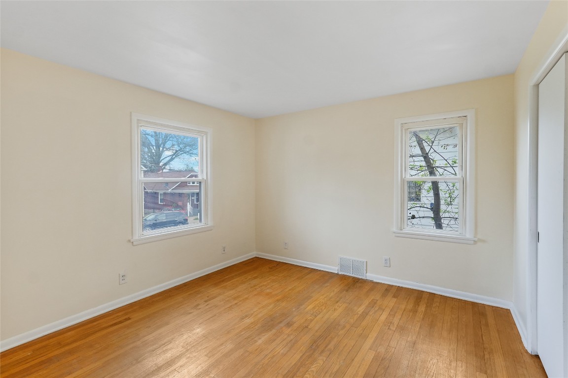 1057 W 32nd Street, Erie, Pennsylvania image 7