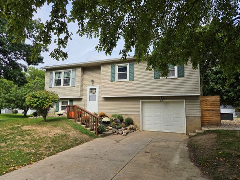 Homes For Sale - 9142 Dover Lane<br/> Erie County, Girard, PA 16417