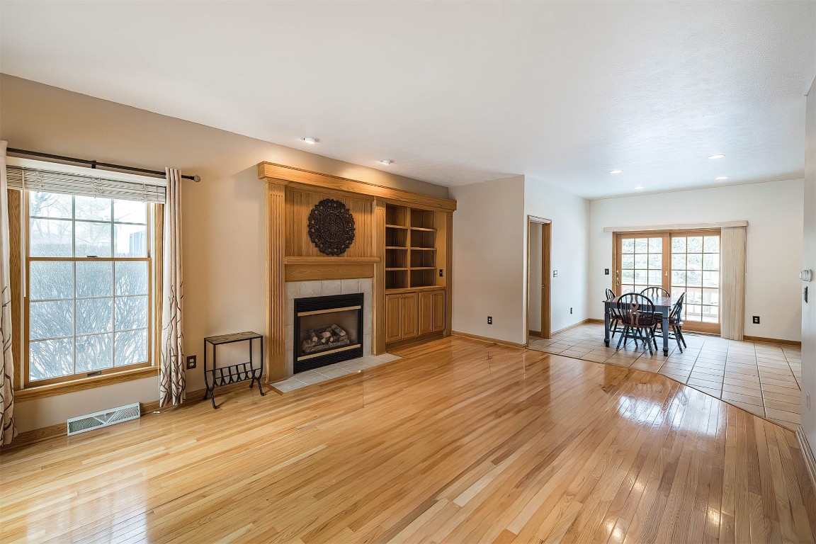 6742 Richardson Circle, Fairview, Pennsylvania image 3