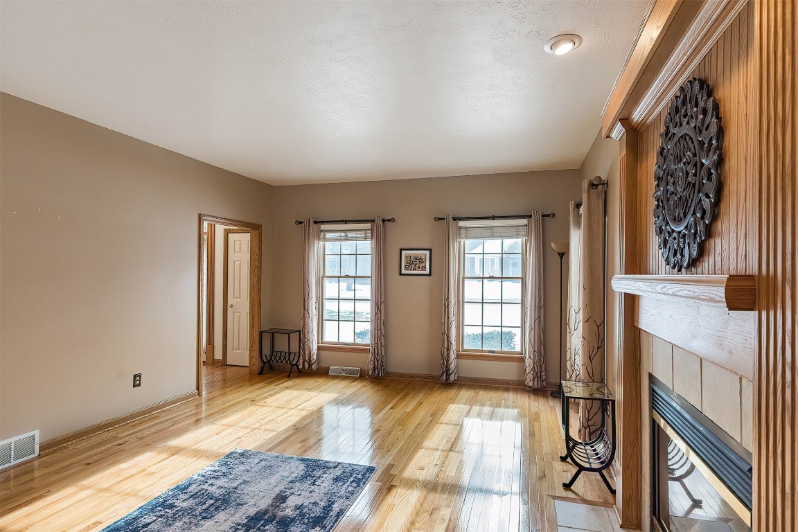 6742 Richardson Circle, Fairview, Pennsylvania image 4