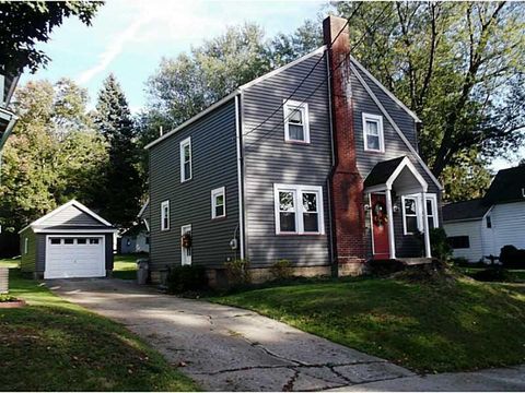 Homes For Sale - 607 Cullum Street<br/> Meadville, PA 16335