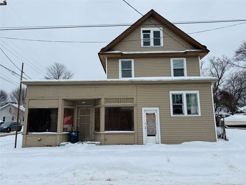 Multifamily For Sale - 859 E 23rd Street<br/> Erie, PA 16503