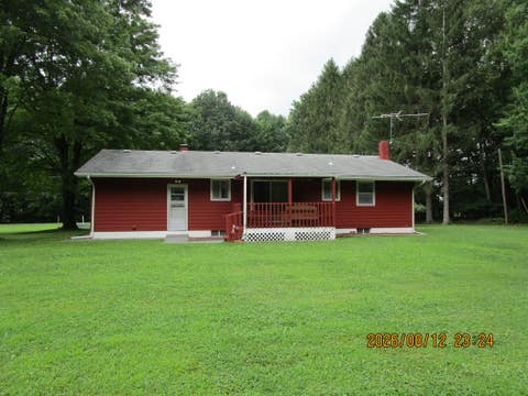 Homes For Sale - 9410 Williamson Road<br/> Crawford County, Meadville, PA 16335