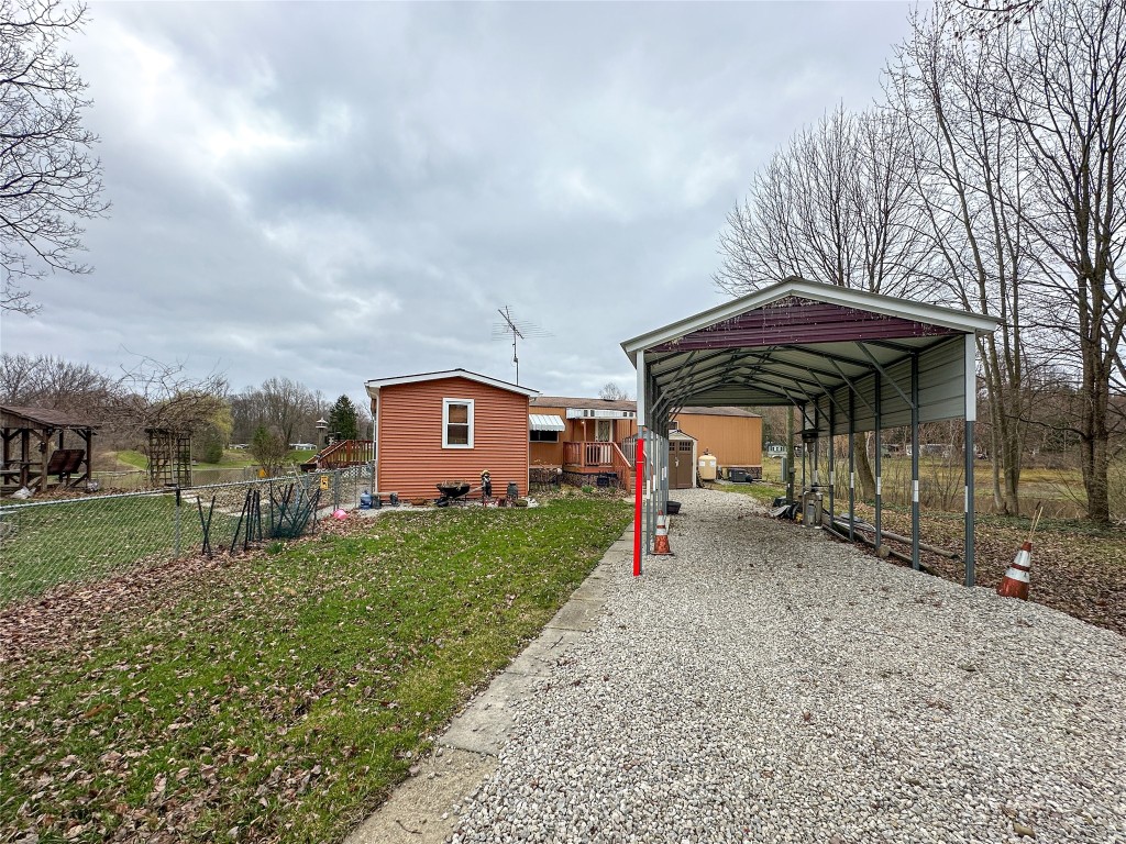 9900 Seneca Trail, Linesville, Pennsylvania image 1