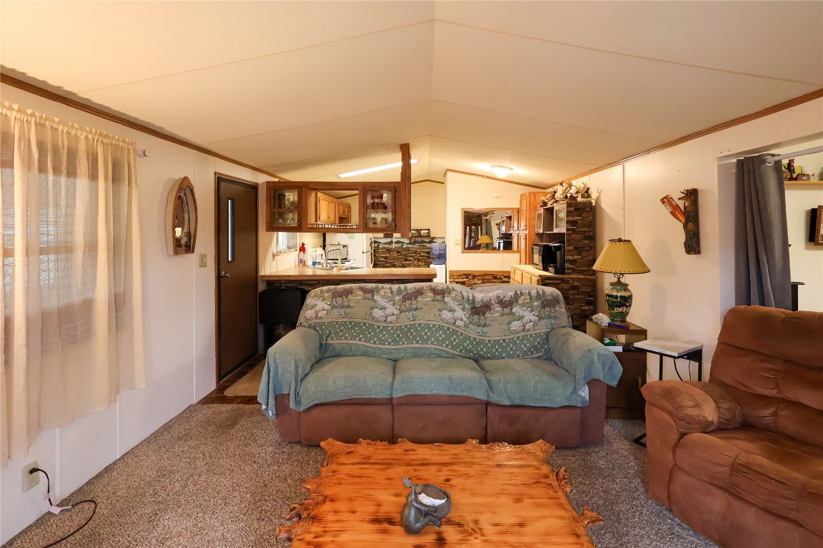 9900 Seneca Trail, Linesville, Pennsylvania image 15