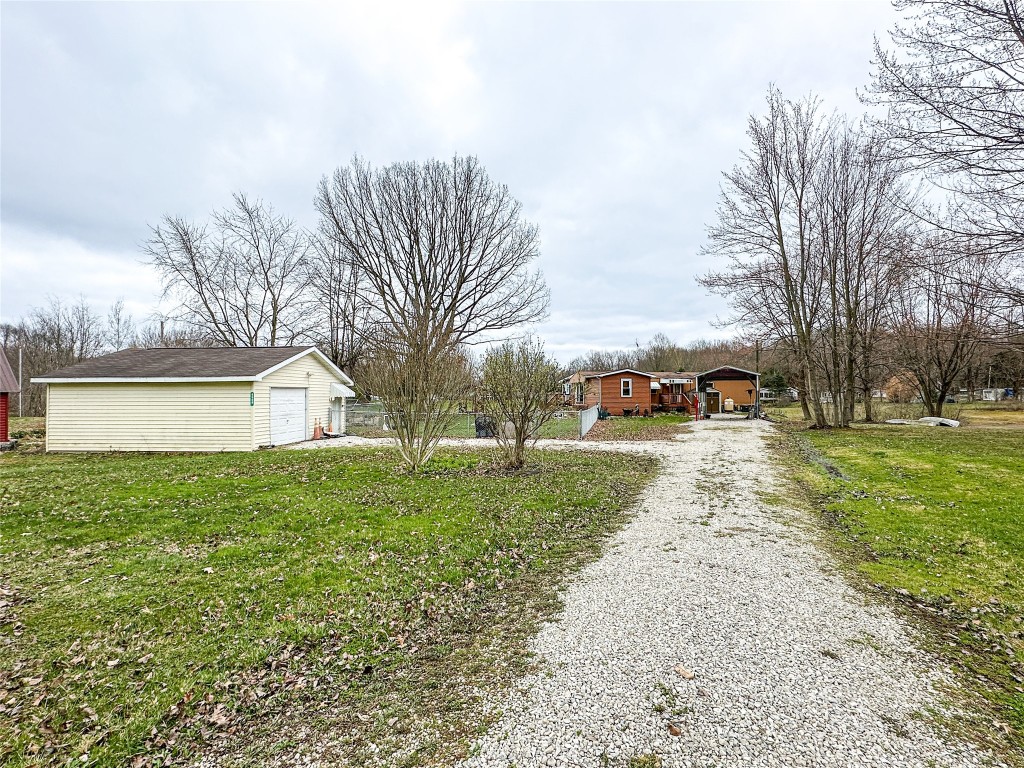 9900 Seneca Trail, Linesville, Pennsylvania image 4