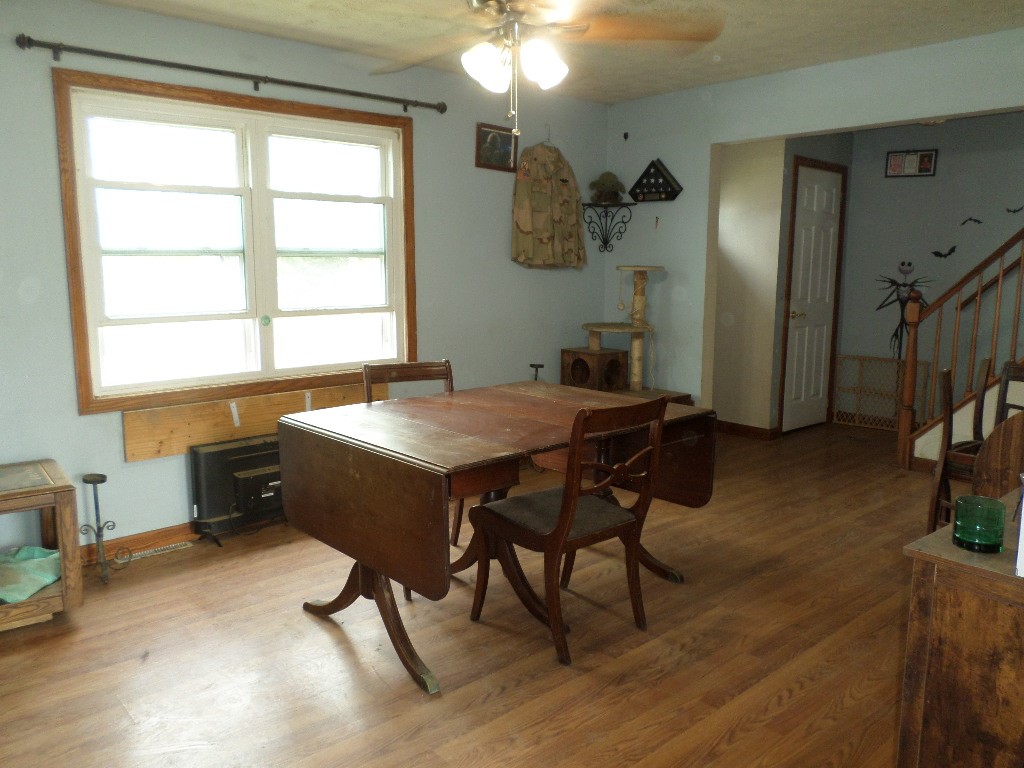 1828 Cole Drive, Erie, Pennsylvania image 4