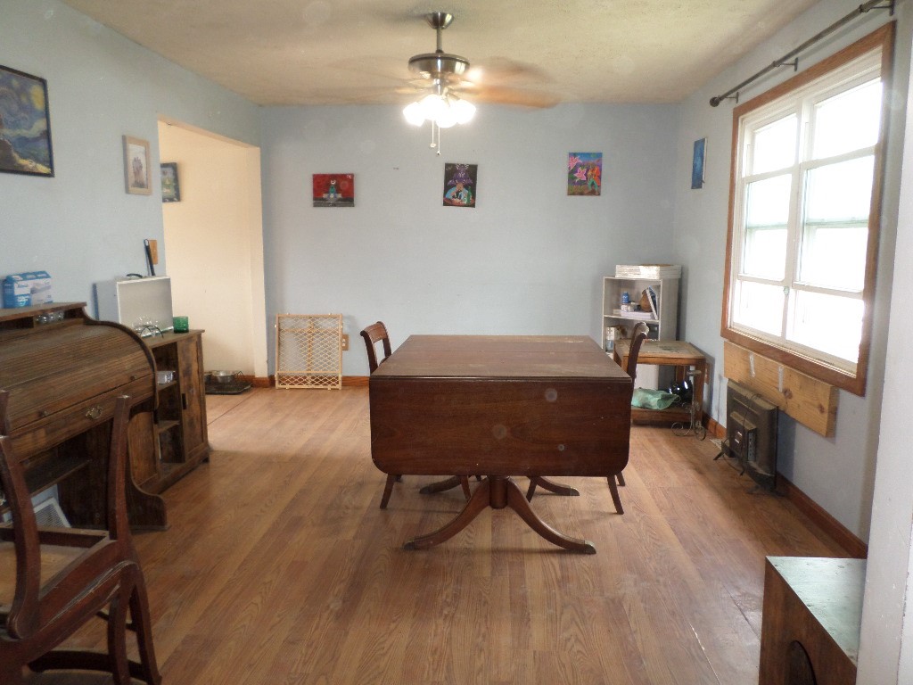 1828 Cole Drive, Erie, Pennsylvania image 3