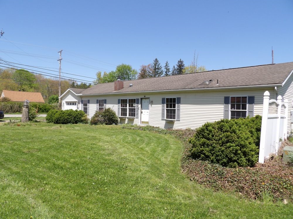 1040 Marshall Street, Conneaut Lake, Pennsylvania image 1