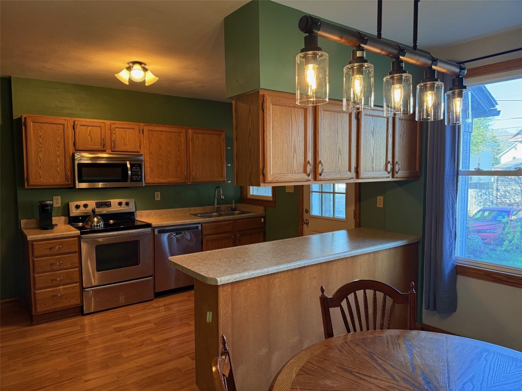 823 Priestley Avenue, Erie, Pennsylvania image 9