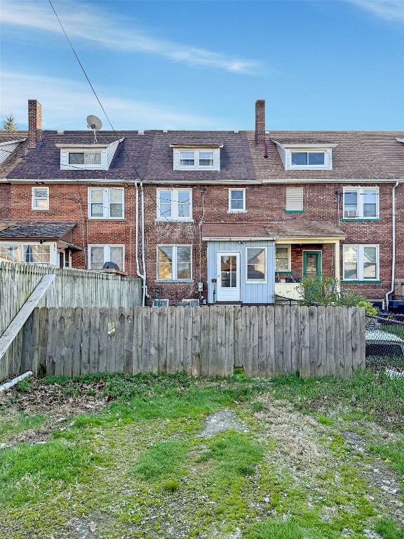 823 Priestley Avenue, Erie, Pennsylvania image 32