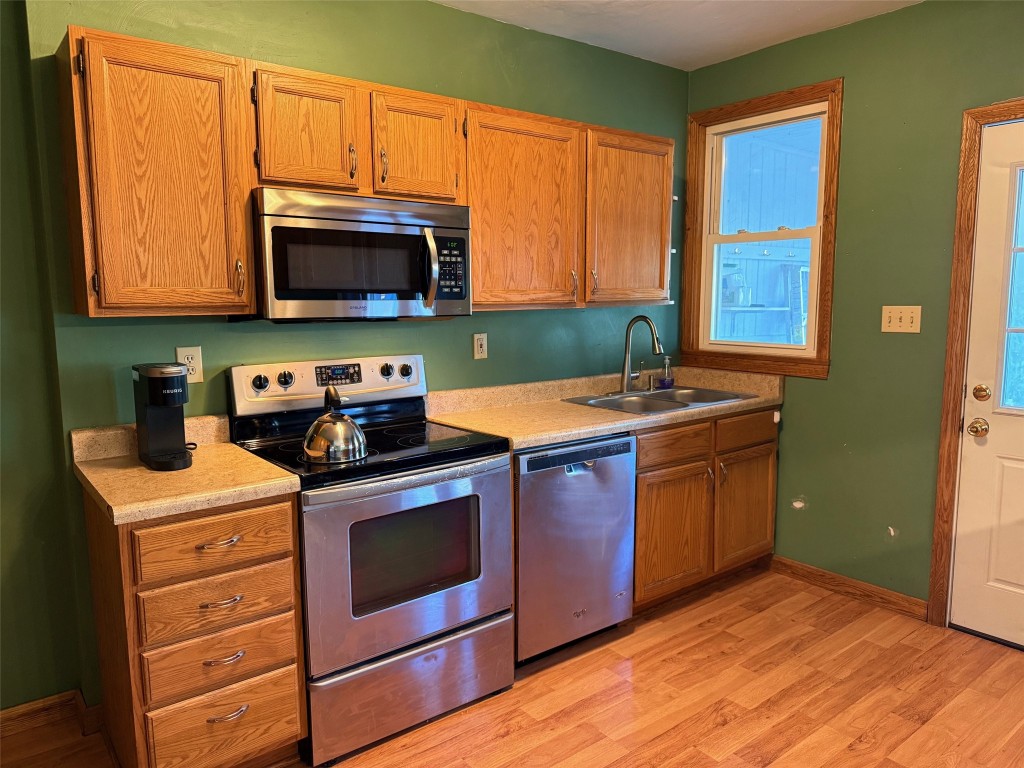 823 Priestley Avenue, Erie, Pennsylvania image 10