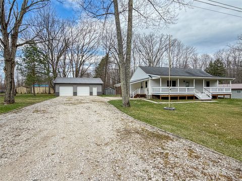 Homes For Sale - 9221 Warren Drive<br/> Crawford County, Linesville, PA 16424