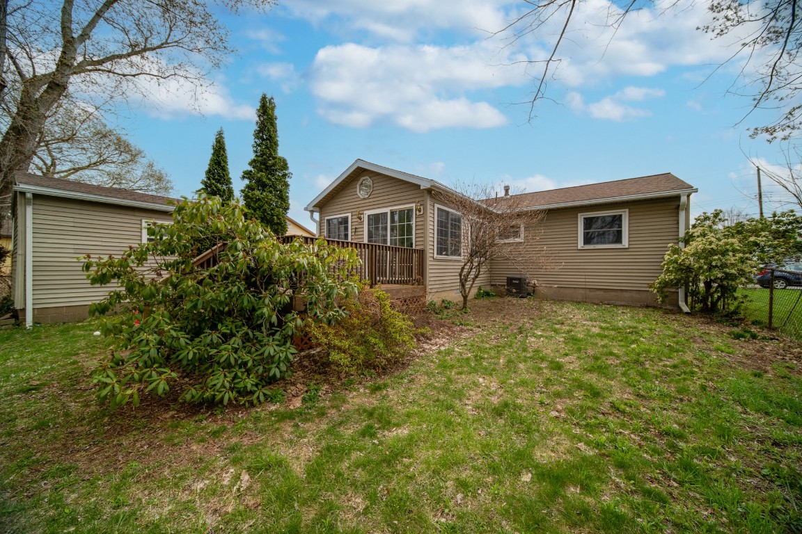 2834 E 27th Street, Erie, Pennsylvania image 20