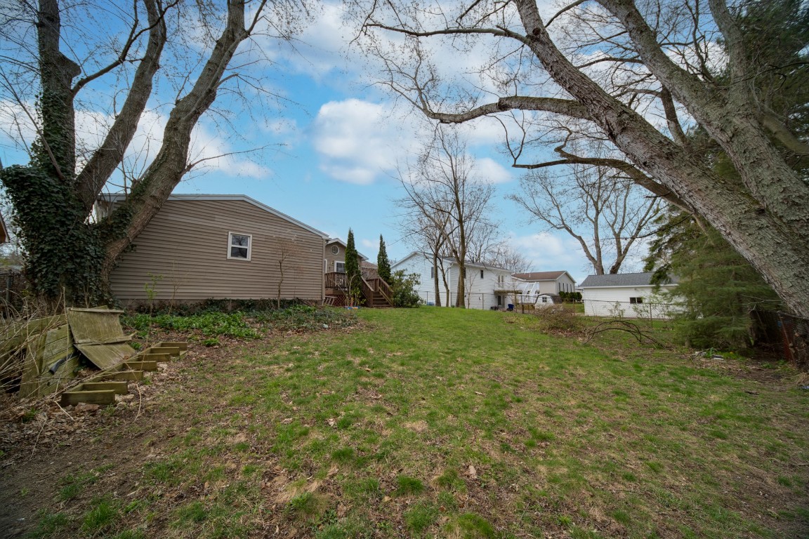 2834 E 27th Street, Erie, Pennsylvania image 23