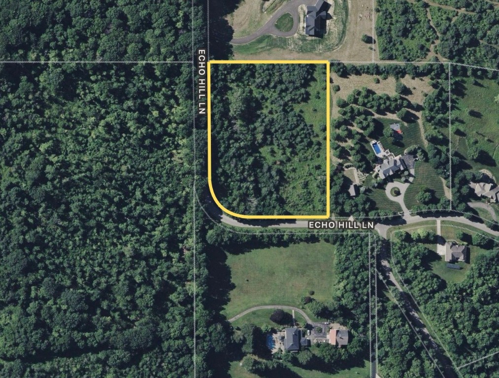 Echo Hill Lane, Erie, Pennsylvania image 1
