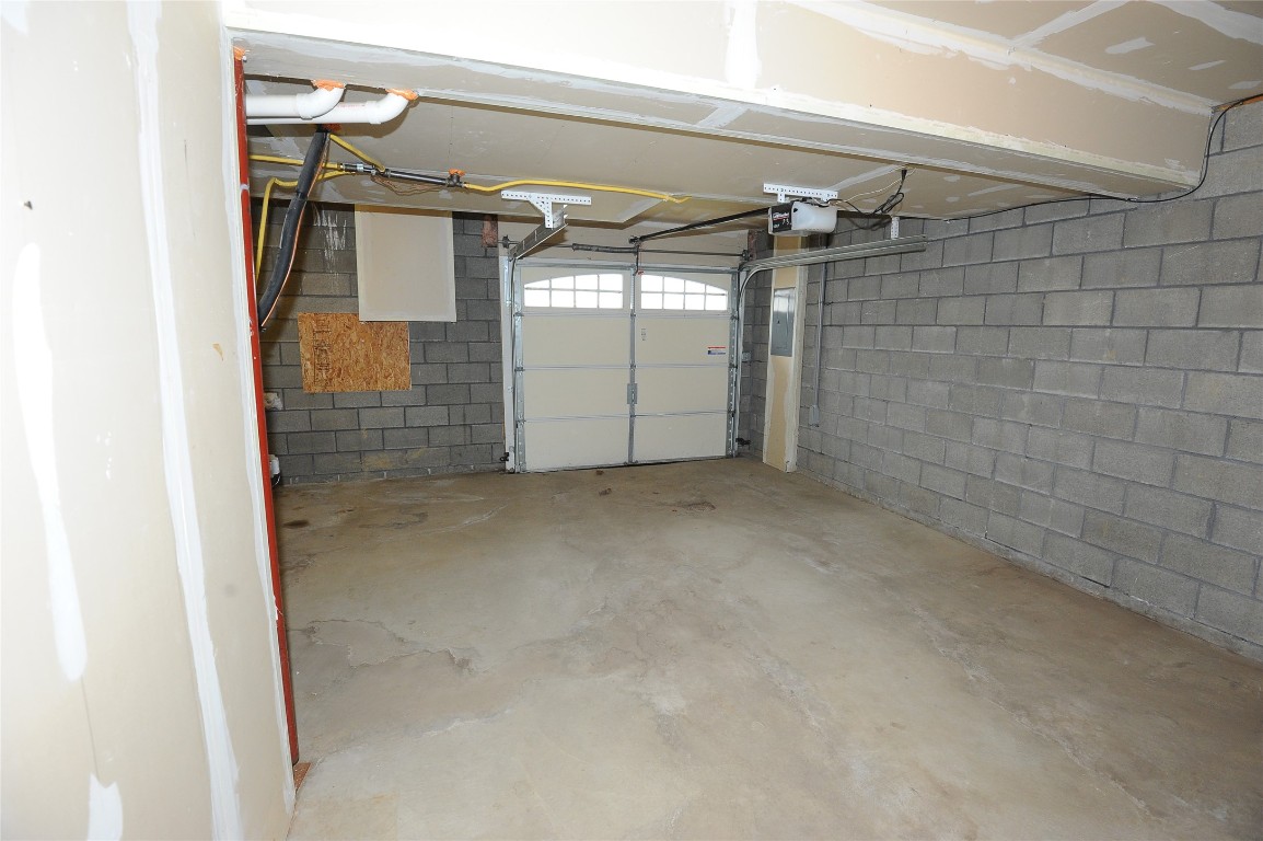 4146 Wood Hills Drive #C41, Erie, Pennsylvania image 21