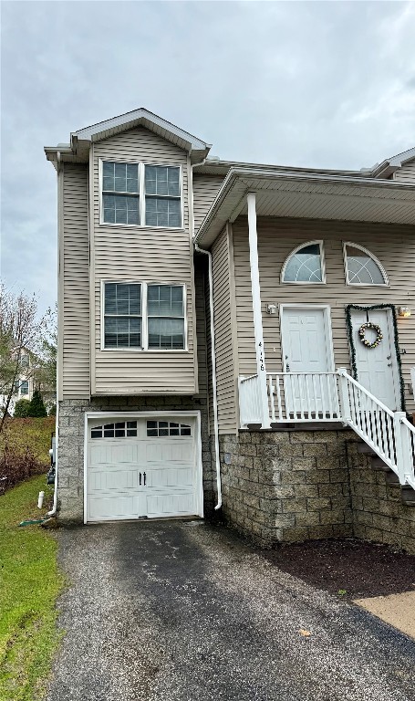4146 Wood Hills Drive #C41, Erie, Pennsylvania image 2