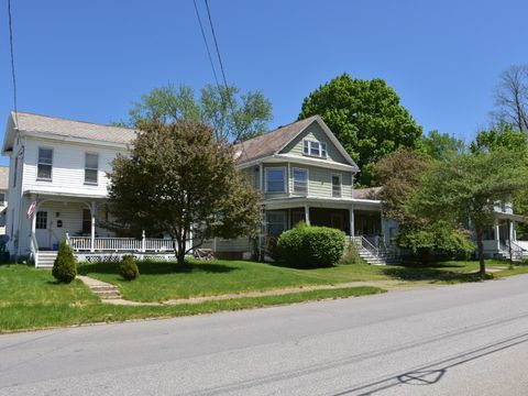 Multifamily For Sale - 525 North Street<br/> Meadville, PA 16335