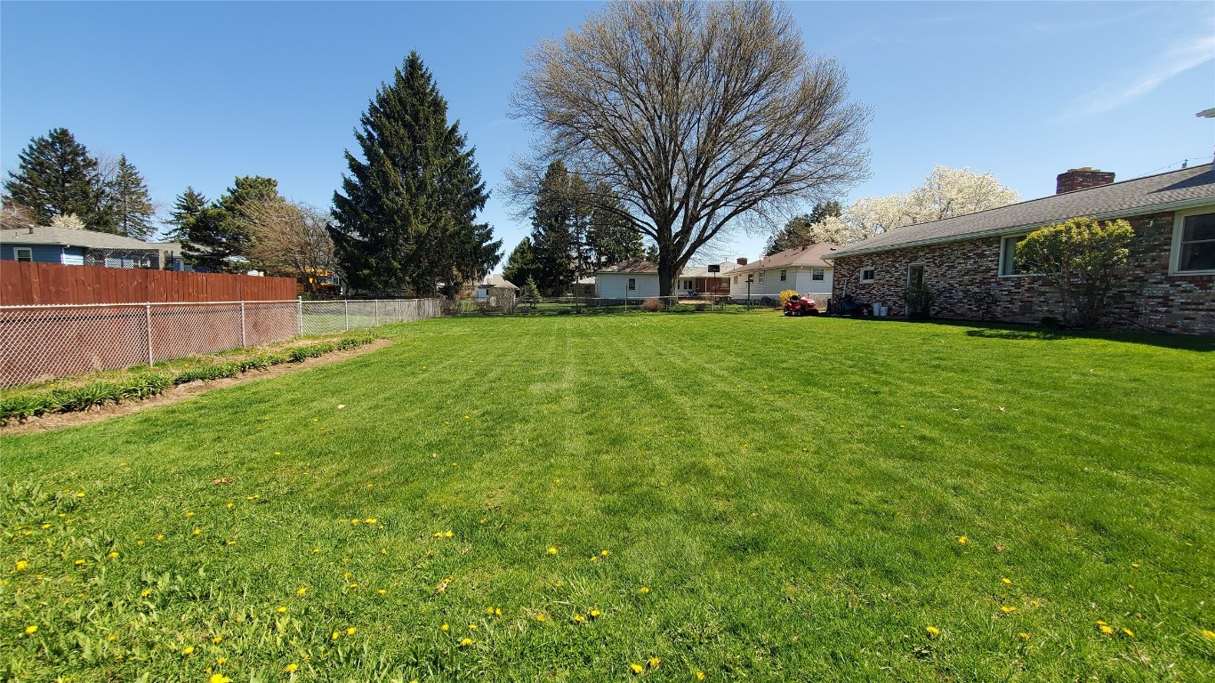 1642 W 24th Street, Erie, Pennsylvania image 28