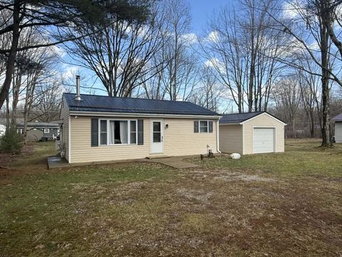 Homes For Sale - 1962 Lillian Avenue<br/> Espyville, PA 16424