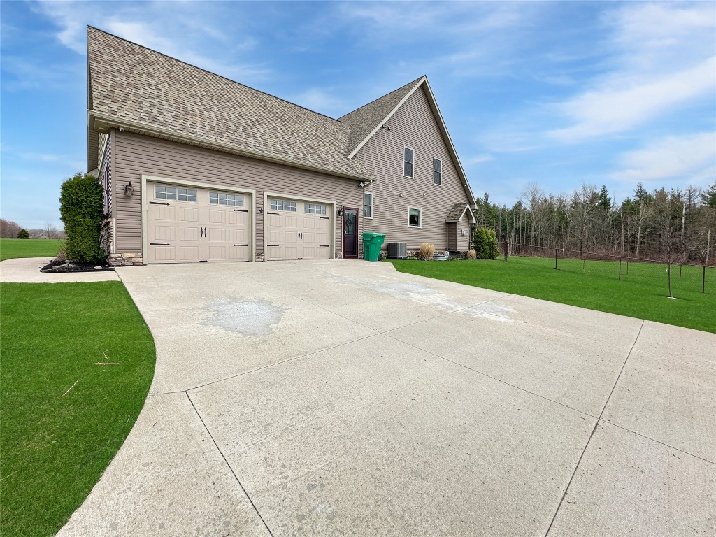 2150 Deer Run Trail, Erie, Pennsylvania image 40