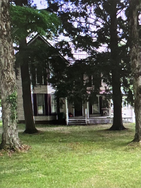 Homes For Sale - 62066202 Deezik Road<br/> Hartstown, PA 16131