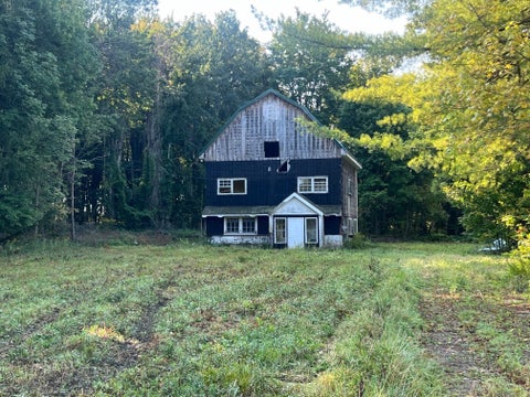 Homes For Sale - 9414/9410/TR 227 RT 8 Wattsburg Road<br/> Erie County, Erie, PA 16509