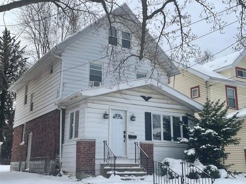 Homes For Sale - 1145 W 25th Street<br/> Erie, PA 16502