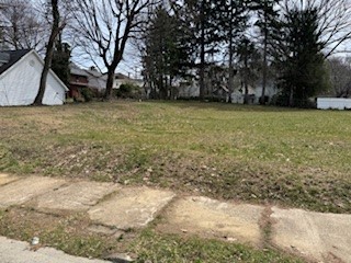 221 Locust Street, Erie, Pennsylvania image 2
