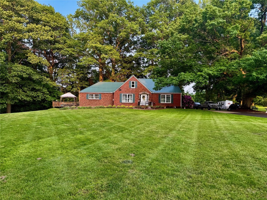 6571 W Lake Road, Fairview, Pennsylvania image 1