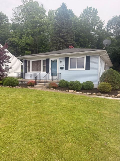 Homes For Sale - 2627 E 44th Street<br/> Erie, PA 16510