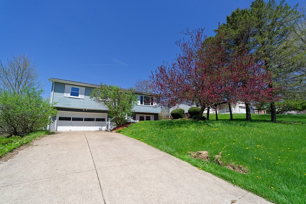 301 Hillcrest Drive, Edinboro, Pennsylvania image 1