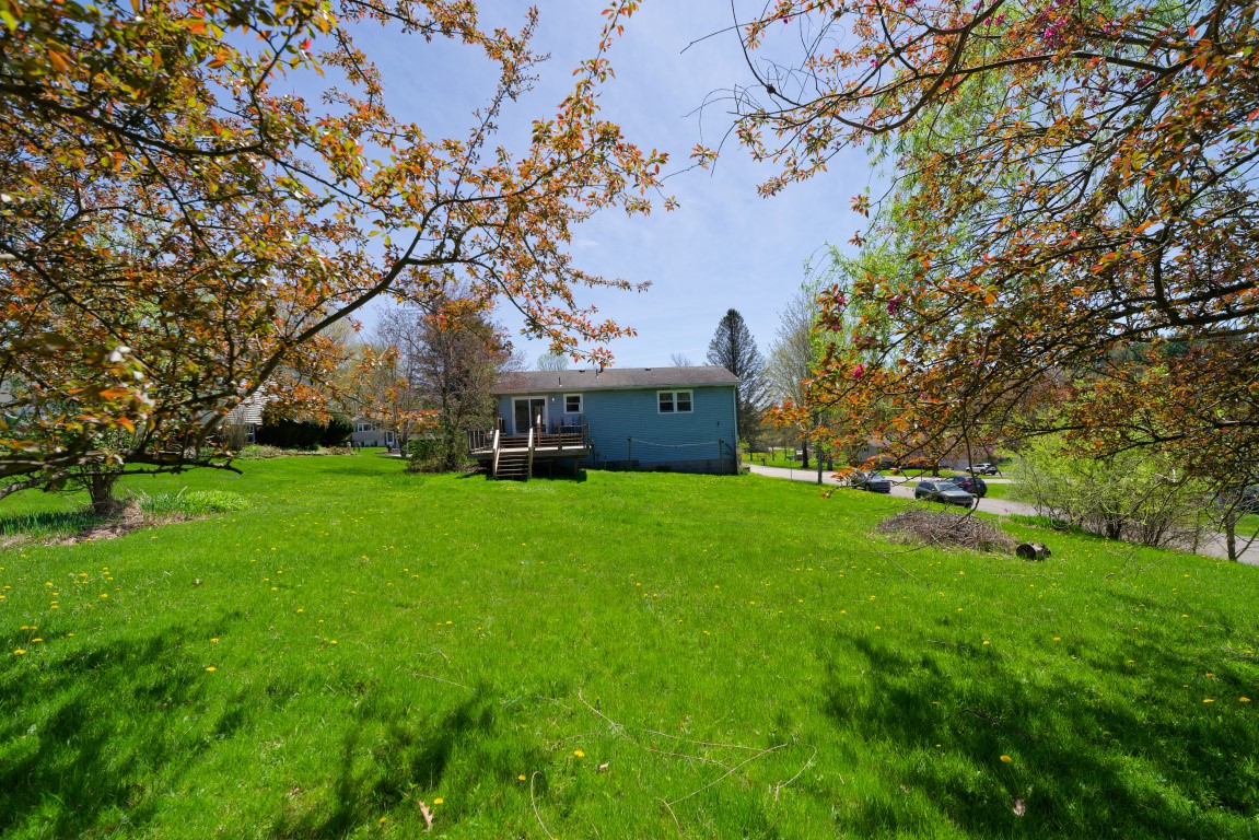 301 Hillcrest Drive, Edinboro, Pennsylvania image 28