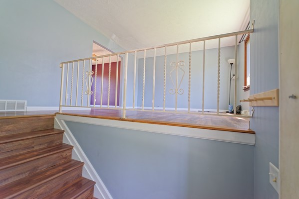 301 Hillcrest Drive, Edinboro, Pennsylvania image 8