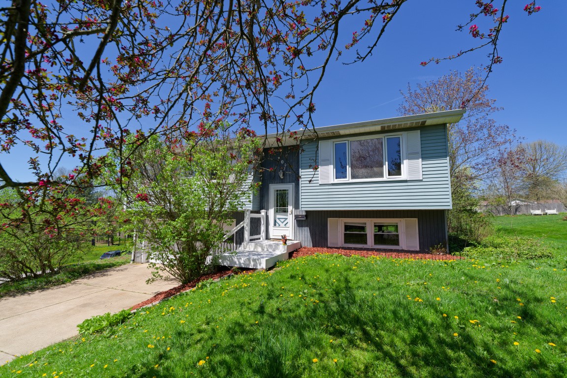 301 Hillcrest Drive, Edinboro, Pennsylvania image 34