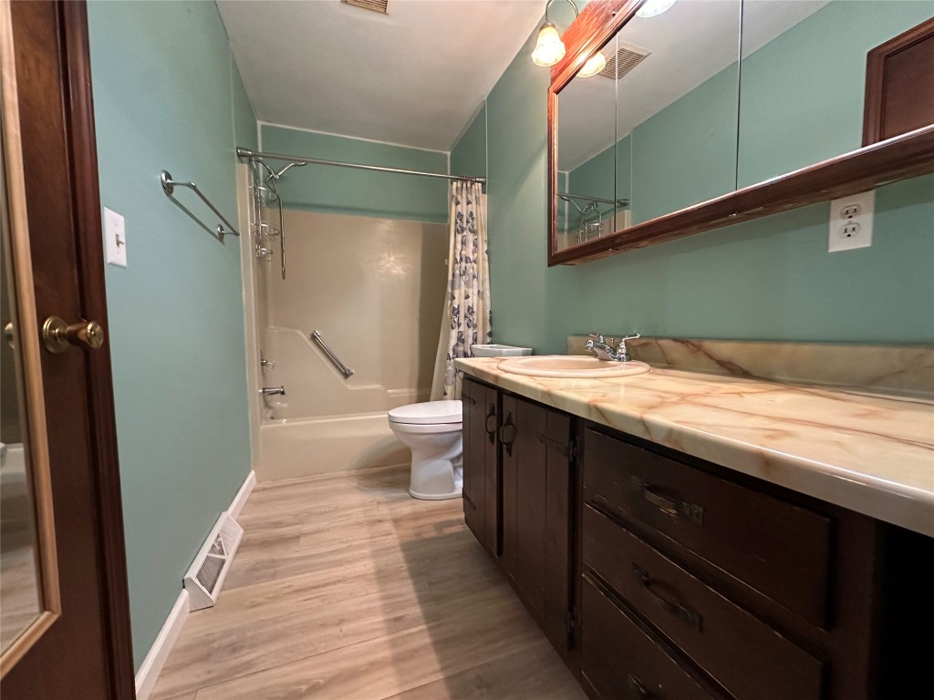 301 Hillcrest Drive, Edinboro, Pennsylvania image 17