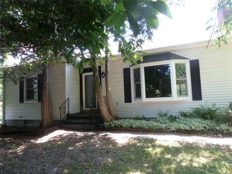 Homes For Sale - 8920 Lake Pleasant Road<br/> Erie, PA 16509