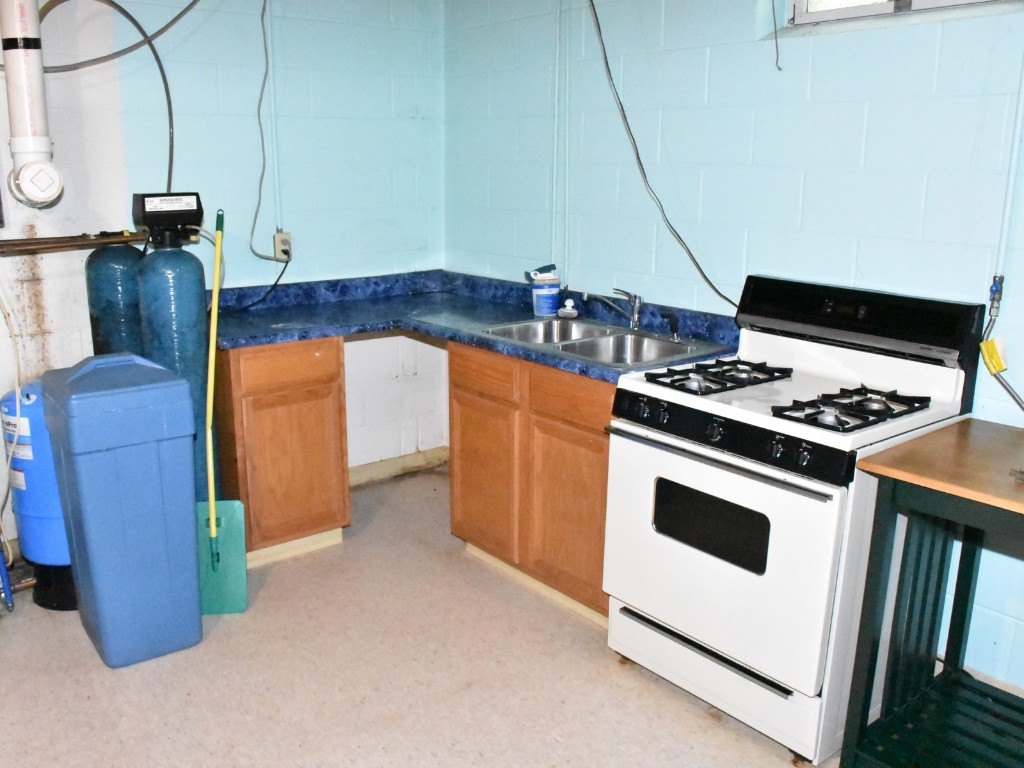 18879 E Cole Road, Meadville, Pennsylvania image 32
