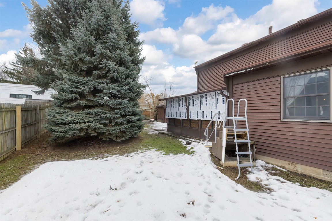 110 Agawam Street, North East, Pennsylvania image 48