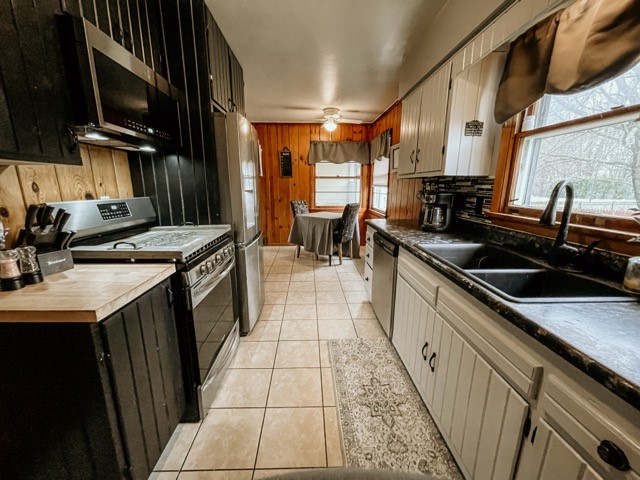 860 Cherry Street, Waterford, Pennsylvania image 5