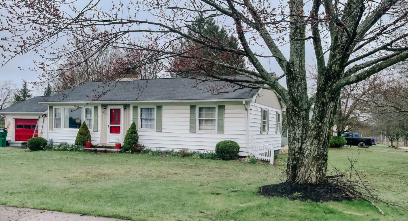 860 Cherry Street, Waterford, Pennsylvania image 2