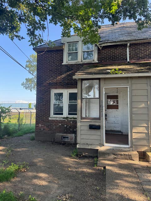 Multifamily For Sale - 1671 W 15th Street<br/> Erie, PA 16505