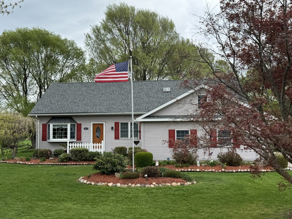 1871 Eaton Road, Fairview, Pennsylvania image 1
