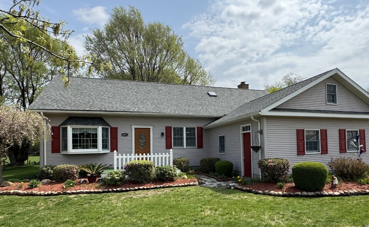 1871 Eaton Road, Fairview, Pennsylvania image 2