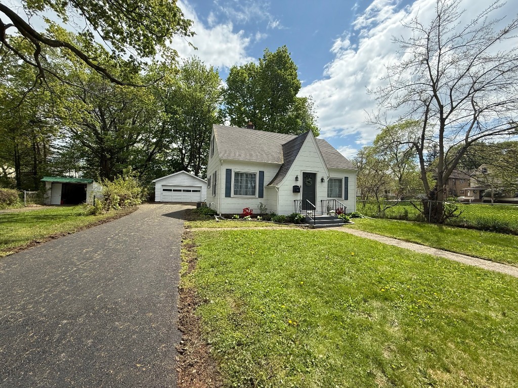 1011 E 23rd Street, Erie, Pennsylvania image 1