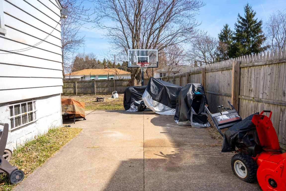 2825 Tuttle Avenue, Erie, Pennsylvania image 11