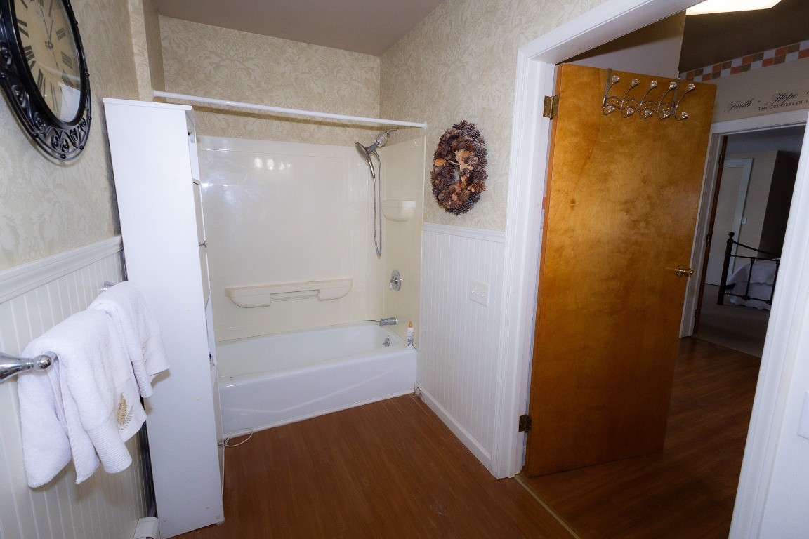 706 N Center Street, Corry, Pennsylvania image 18